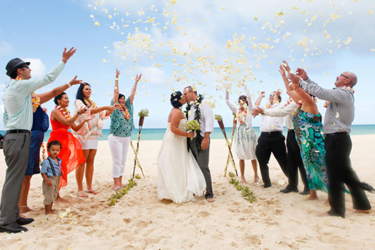 Hawaiian Beach Weddings - A Rainbow In Paradise